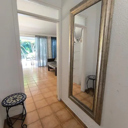 Apartamento Paradero Con Jardin Apartment *